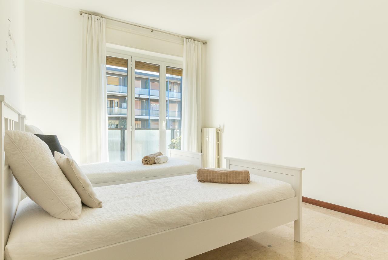 Alessia'S Flat- Sondrio M3 Apartment Milan Exterior photo